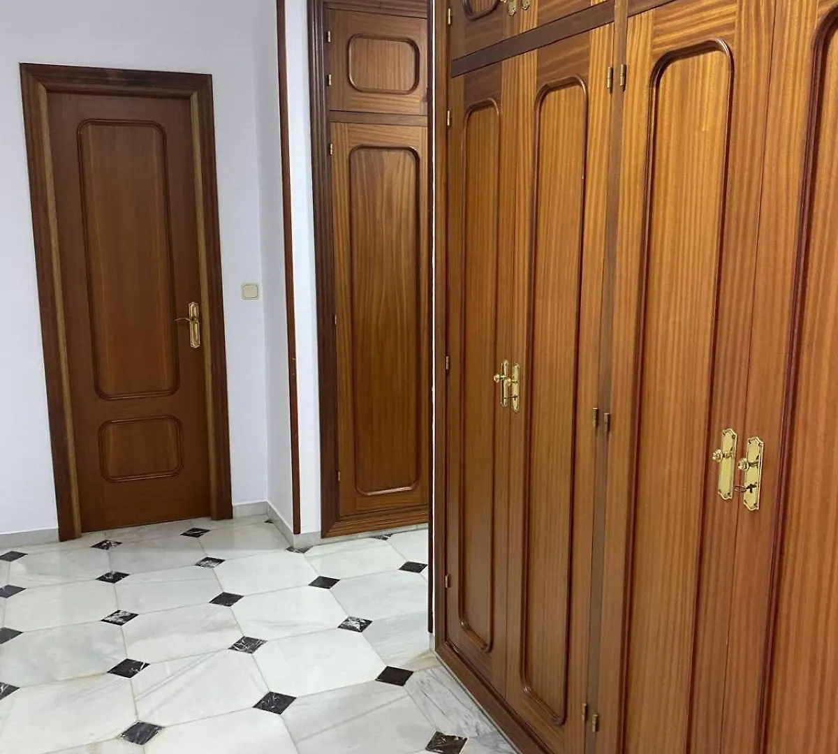 Apartment Vivienda Monterreal Primera Linea Playa Estepona