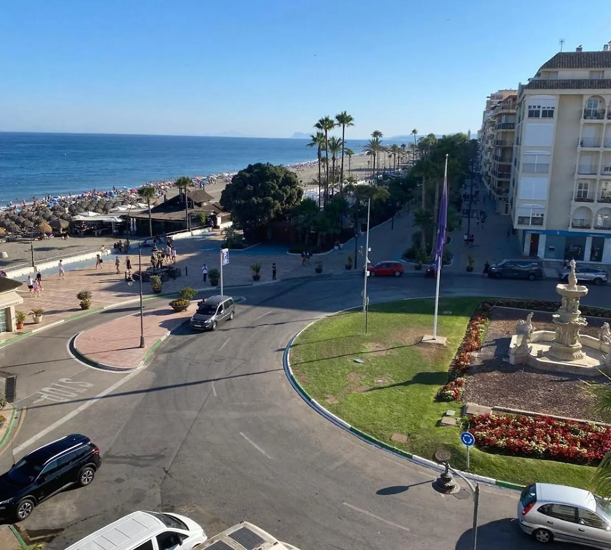 Vivienda Monterreal Primera Linea Playa Estepona